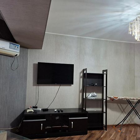 Apartment In Street Kievskaya 49 Bischkek Exterior foto